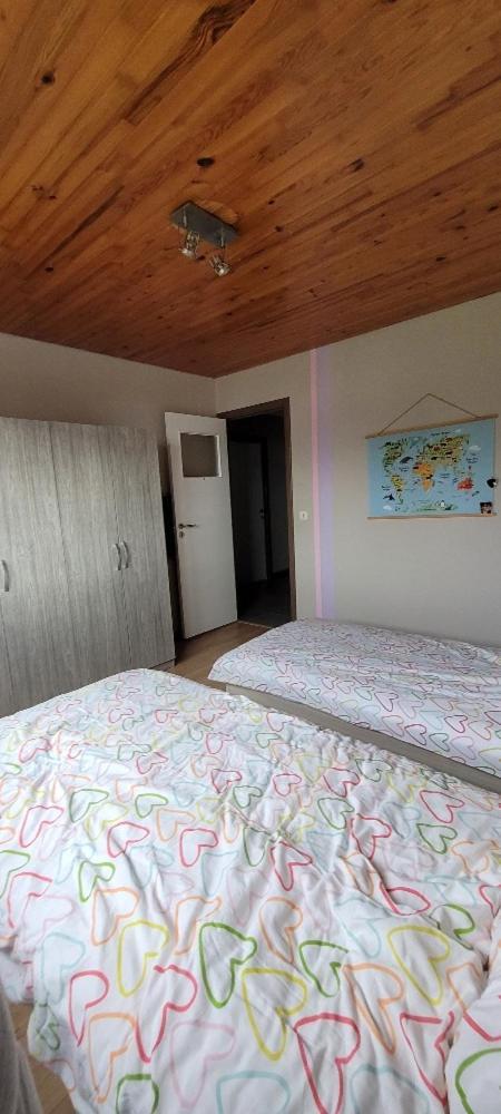 Maison De Campagne Bièvre Kültér fotó