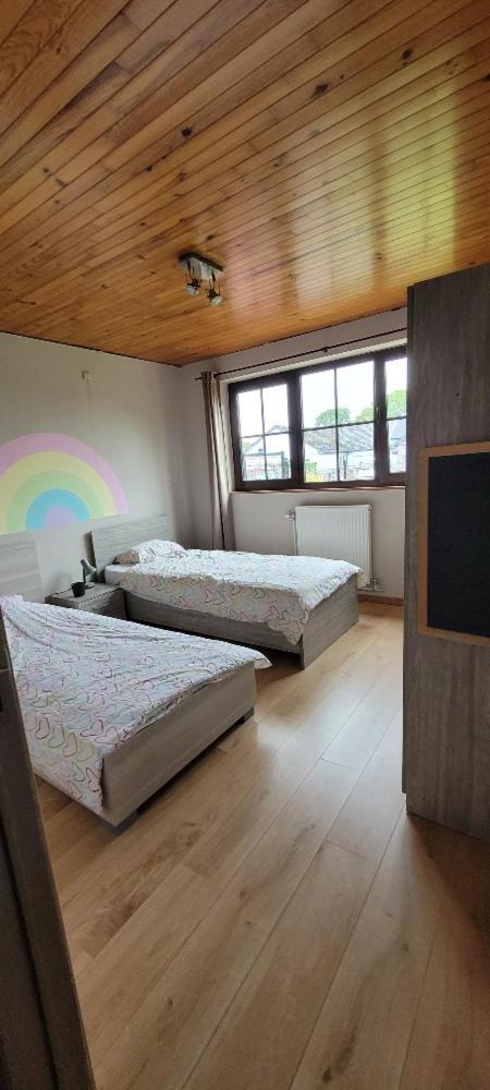 Maison De Campagne Bièvre Kültér fotó